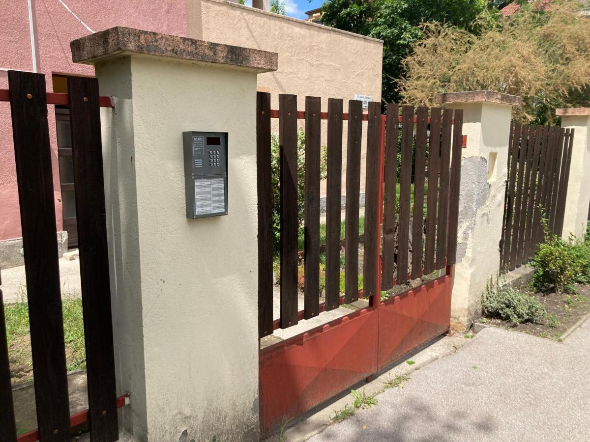 Roland Apartmant Zuglo Budapeszt Zewnętrze zdjęcie